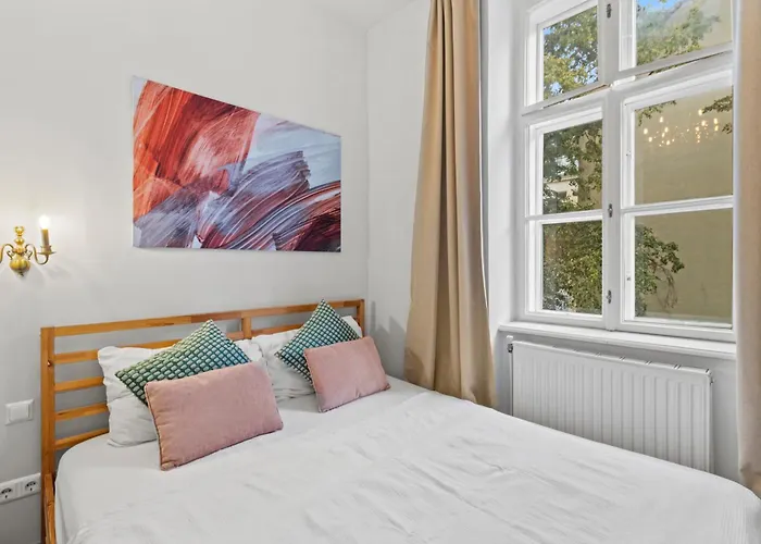 Apartment Designer Flat I 5 Minutes To Metro I Fast Wifi