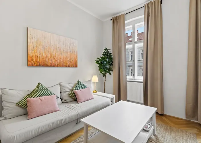 Designer Flat I 5 Minutes To Metro I Fast Wifi *