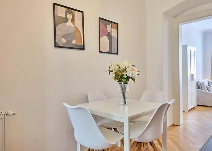 Designer Flat I 5 Minutes To Metro I Fast Wifi *